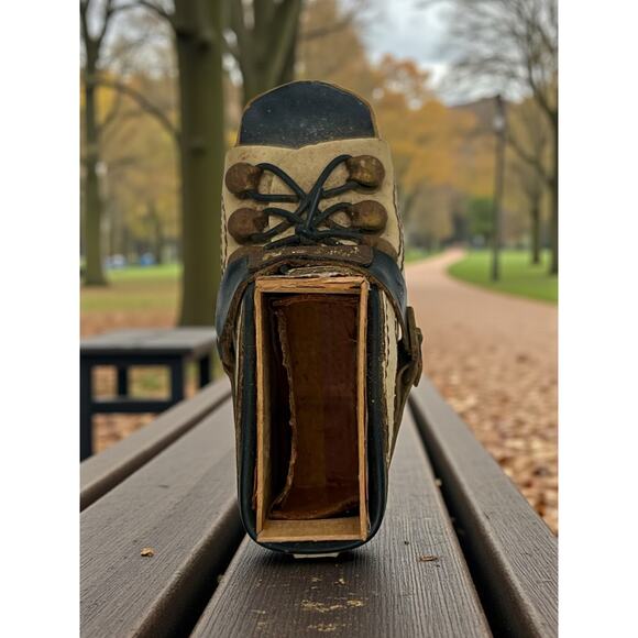 Vintage Austrian Boot Match Holder Souvenir-Wien Edelweiss-EMPTY-Folk Art-Vienna - Picture 6 of 6